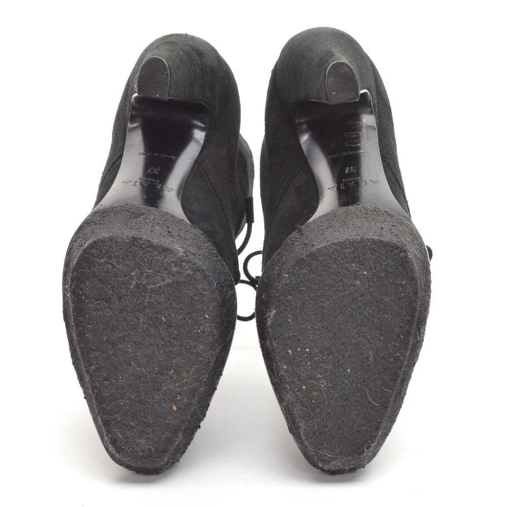 Alaia Black Suede Low Platform Lace Up Heeled Bootie 37